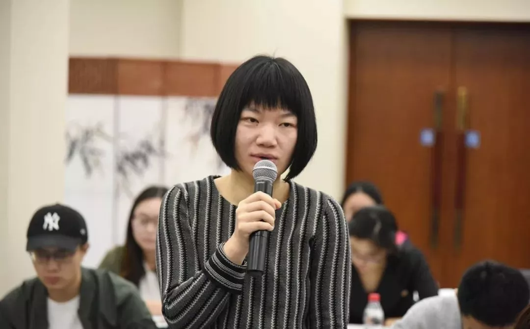 新京报记者.png